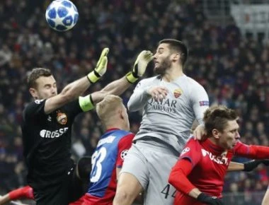 Champions League: «Αγκαλιά» με την πρόκριση η Ρόμα, 1-2 την ΤΣΣΚΑ - Σκόραρε ο Μανωλάς